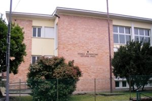 Scuole Prati vista esterna